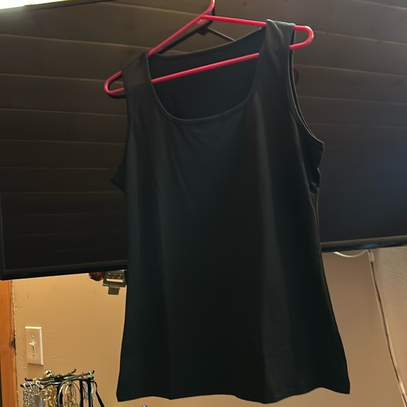 Nwt black square neck tank top - Picture 1 of 4